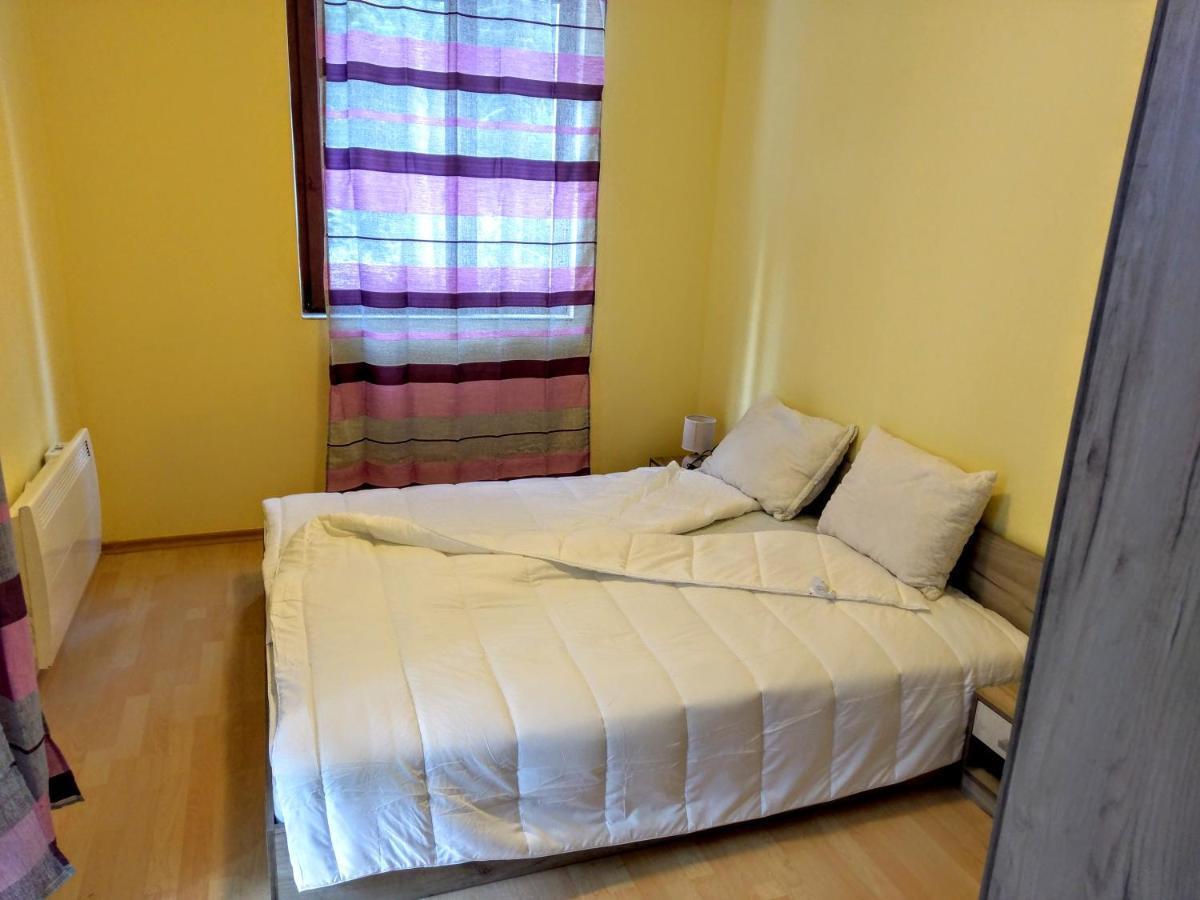 פמפורובו Private Apartments Nevena מראה חיצוני תמונה